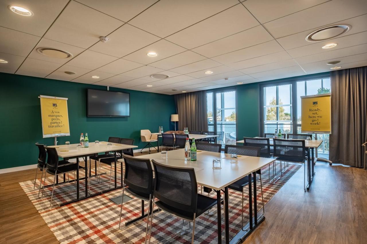 Golden Tulip Lyon Ouest Techlid Hotel & Spa Limonest Zewnętrze zdjęcie