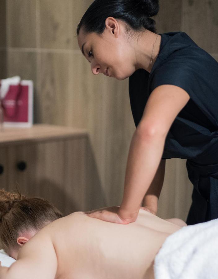 Golden Tulip Lyon Ouest Techlid Hotel & Spa Limonest Zewnętrze zdjęcie