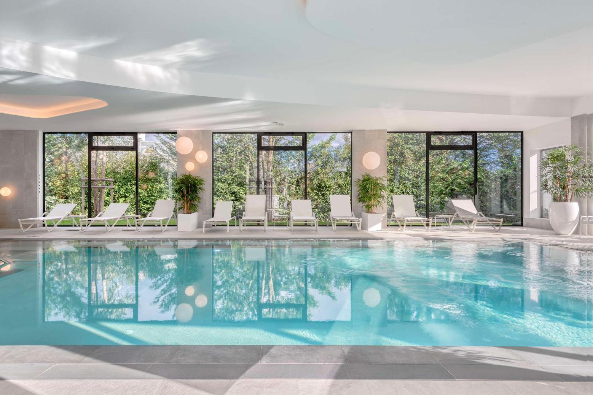 Golden Tulip Lyon Ouest Techlid Hotel & Spa Limonest Zewnętrze zdjęcie