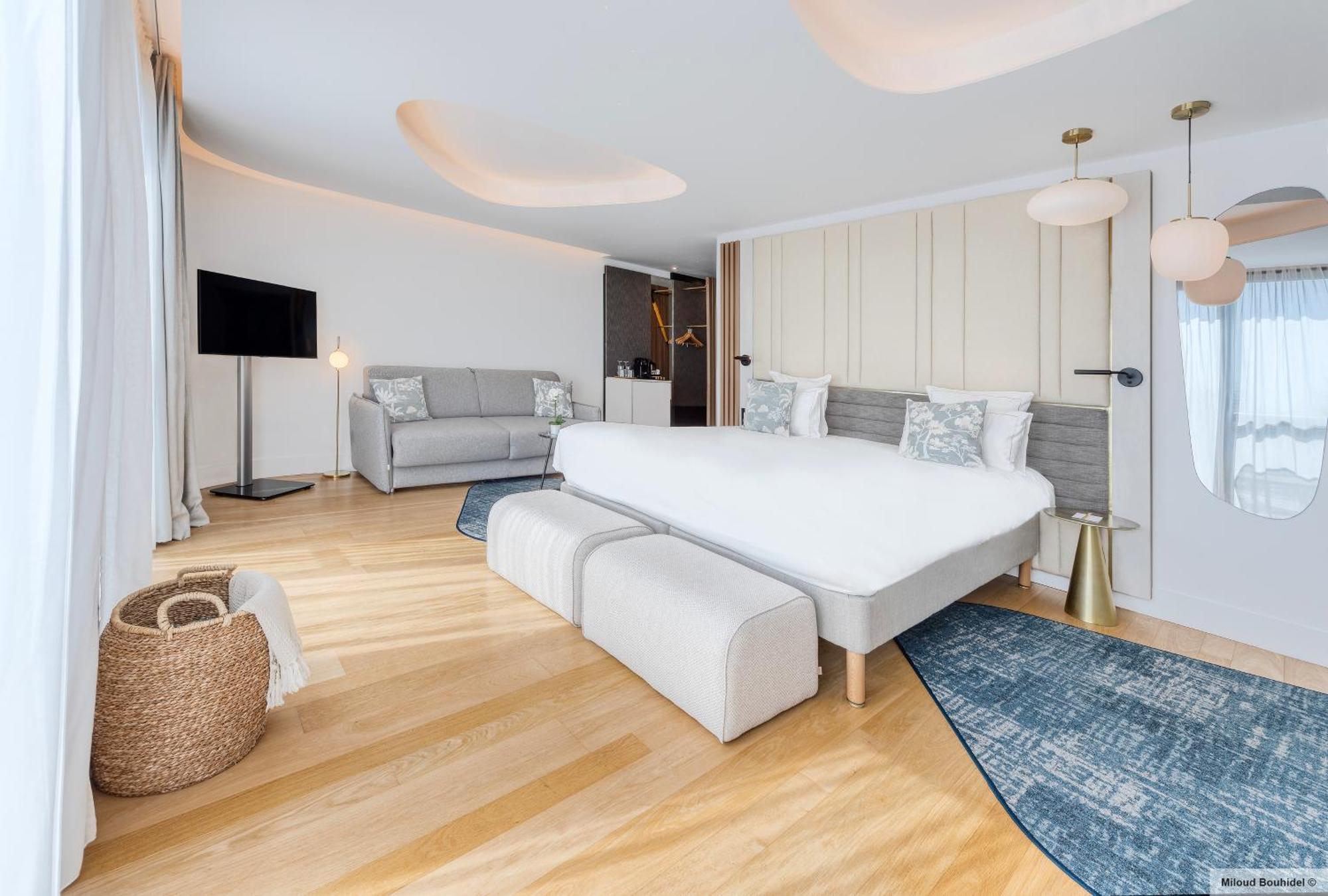 Golden Tulip Lyon Ouest Techlid Hotel & Spa Limonest Zewnętrze zdjęcie